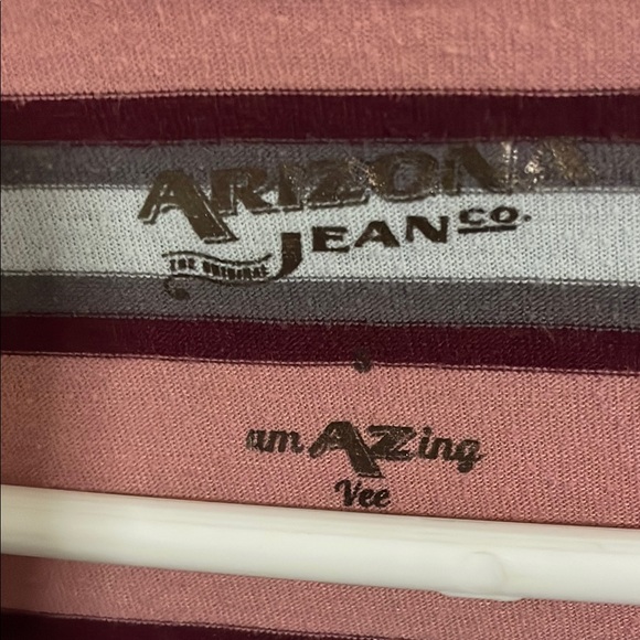 Fitted Red and Pink Striped V-Neck T-Shirt - Picture 2 of 3